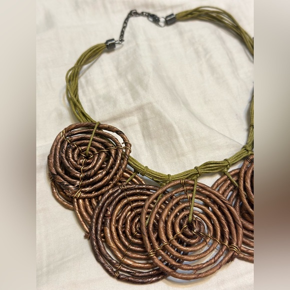 Handmade necklace. Perfect artistic summer addition. - Picture 3 of 4